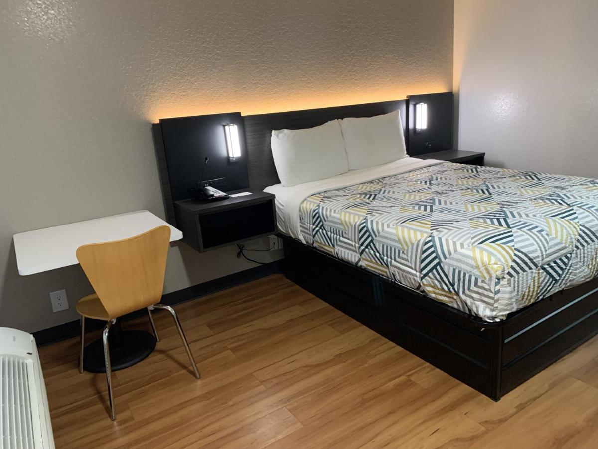 Motel 6-Atlanta, Tx Bagian luar foto